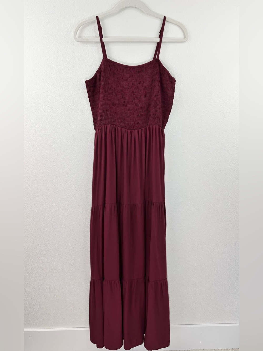 PRETTYGARDEN Flowy Tiered Maxi Dress Spaghetti Straps Burgundy Large Boho Summer